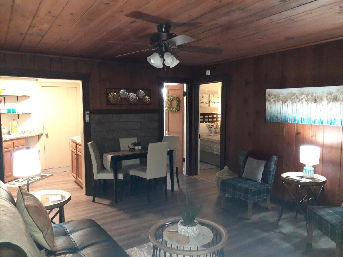 הוט ספרינגס Edgewater Resort Cottage #1 מראה חיצוני תמונה