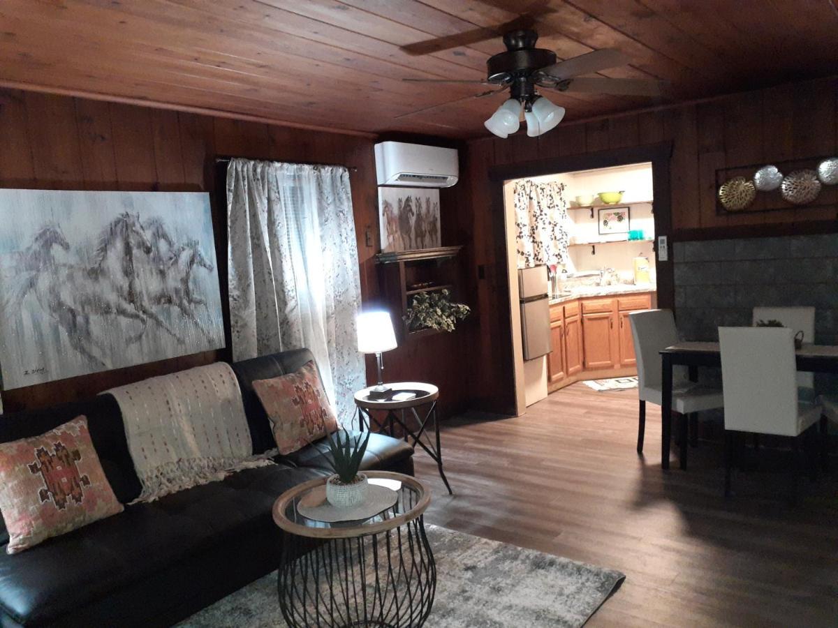הוט ספרינגס Edgewater Resort Cottage #1 מראה חיצוני תמונה